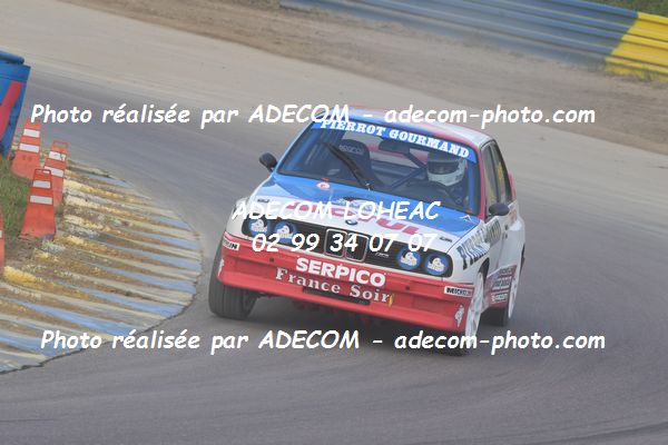 http://v2.adecom-photo.com/images//1.RALLYCROSS/2021/RALLYCROSS_LESSAY_2021/LEGEND SHOW/GALLAND_Lambert/32A_2575.JPG